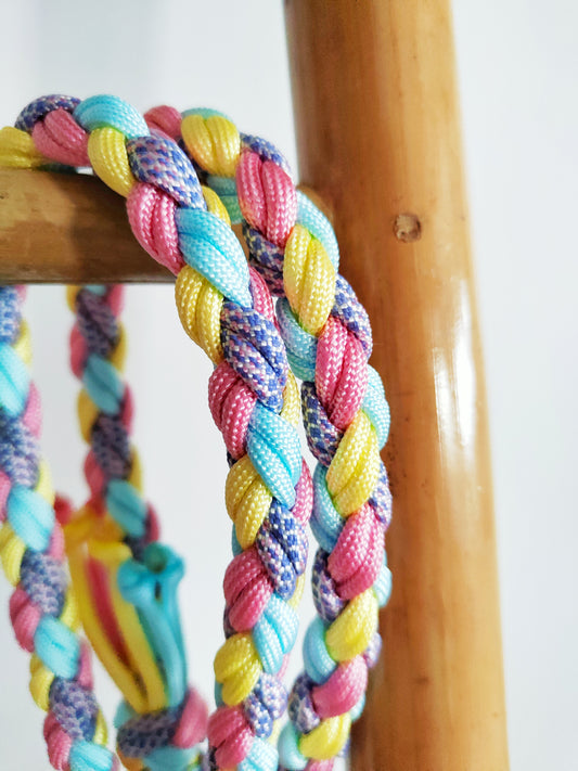 Handgeflochtene Paracord Leine Spring Edition | Pastel Pink Blau Gelb